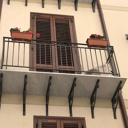 Reginella B&B Palermo Dış mekan fotoğraf
